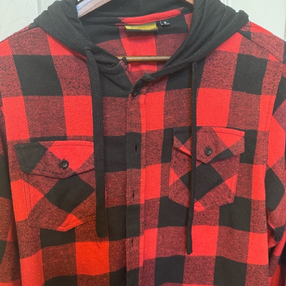 Reccess Red and Black Plaid Hoodie Shirt 100% Cotton Men’s Size Medium - Picture 3 of 9